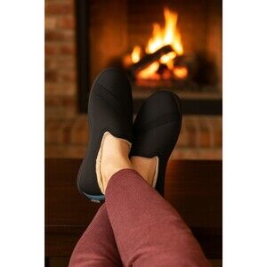 Kozikicks Indoor Outdoor Slippers Shoes Black Faux Fur Lined Comfort Non-Slip...